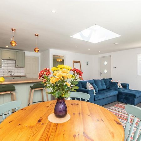 Beach, Hills, Food, Scenic Walks-The Kelp House. Peacehaven Luaran gambar