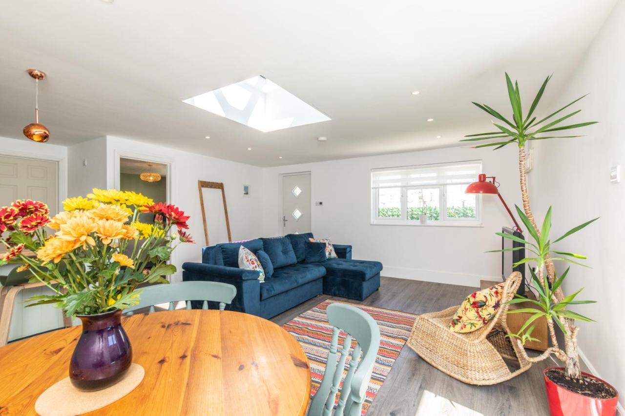 Beach, Hills, Food, Scenic Walks-The Kelp House. Peacehaven Luaran gambar